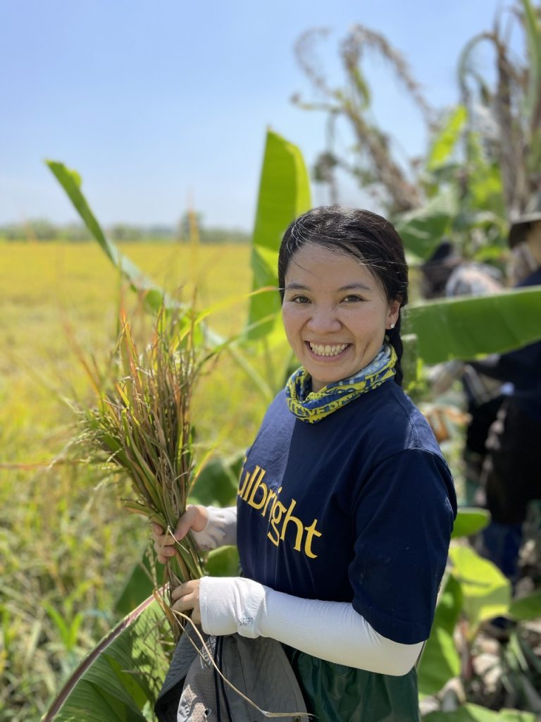Dr. NguyeÌ‚Ìƒn ThiÌ£ HuyeÌ‚Ì€n Trang – aÌ‰nh baÌn thaÌ‚n